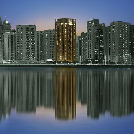 Hala Arjaan By Rotana, Deluxe Hotel Apartments Abu Dhabi Exterior foto